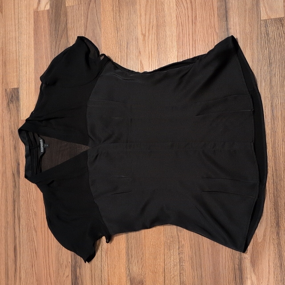 Express Black Top